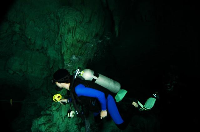 SISTEMA CARACOL - JUNE 23, 2005 - SERGIO GRANUCCI 026.jpg